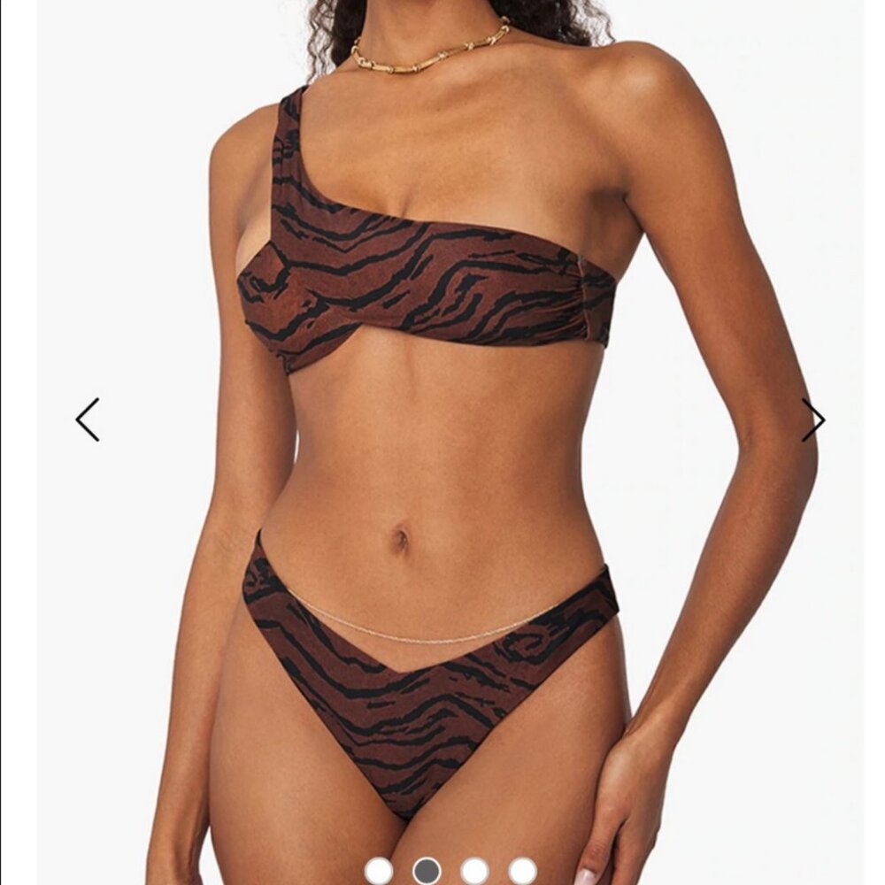 WeWoreWhat Brown Multi Tiger Stripe Asymmetrical Cross Over Bikini Swim Top XL